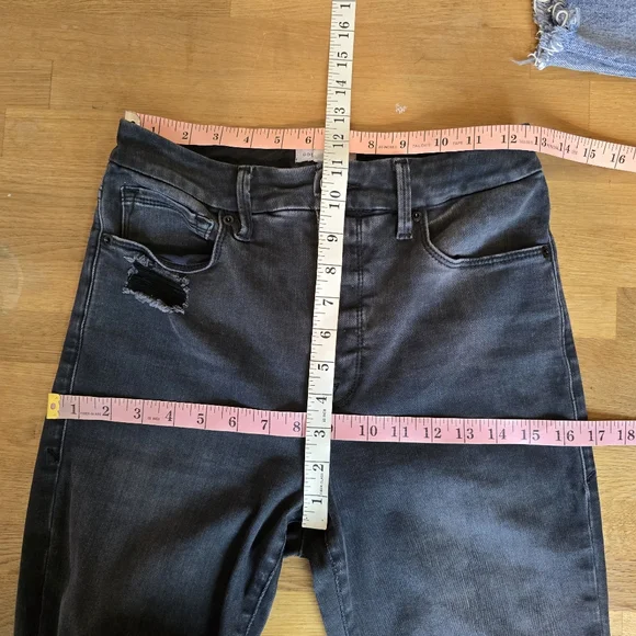 ๐ด 3/$30 Good American 26ร25 Good High Waist Crop Skinny Jeans In Black127 2/26 - Picture 12 of 15